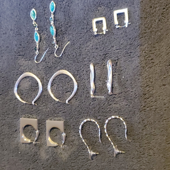 6 pair Earing Bundle - Picture 1 of 3